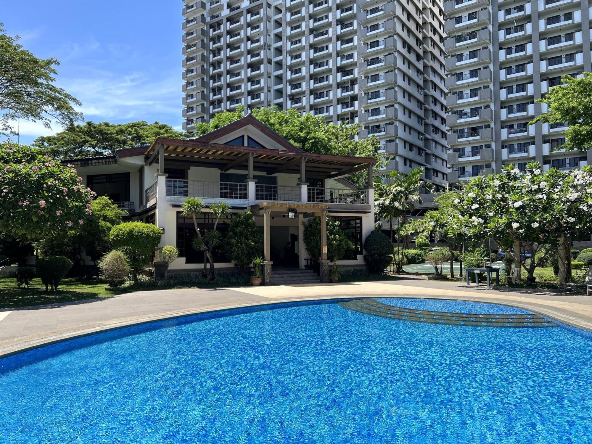 Stunning 2Br Apt, 65 Sq M Netflix At Rosewood Pointe Residences Near Bgc Manila Exterior foto