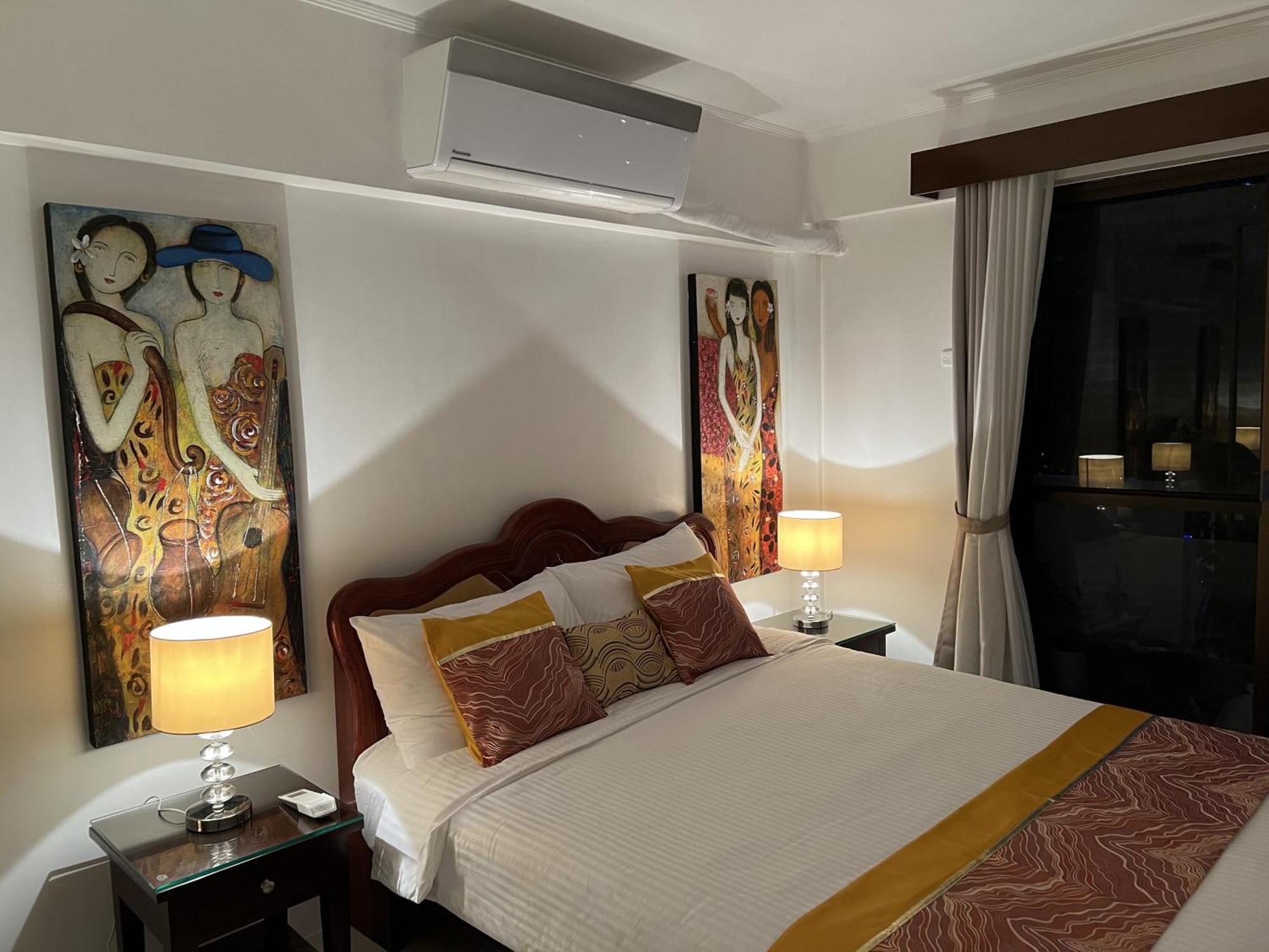 Stunning 2Br Apt, 65 Sq M Netflix At Rosewood Pointe Residences Near Bgc Manila Exterior foto