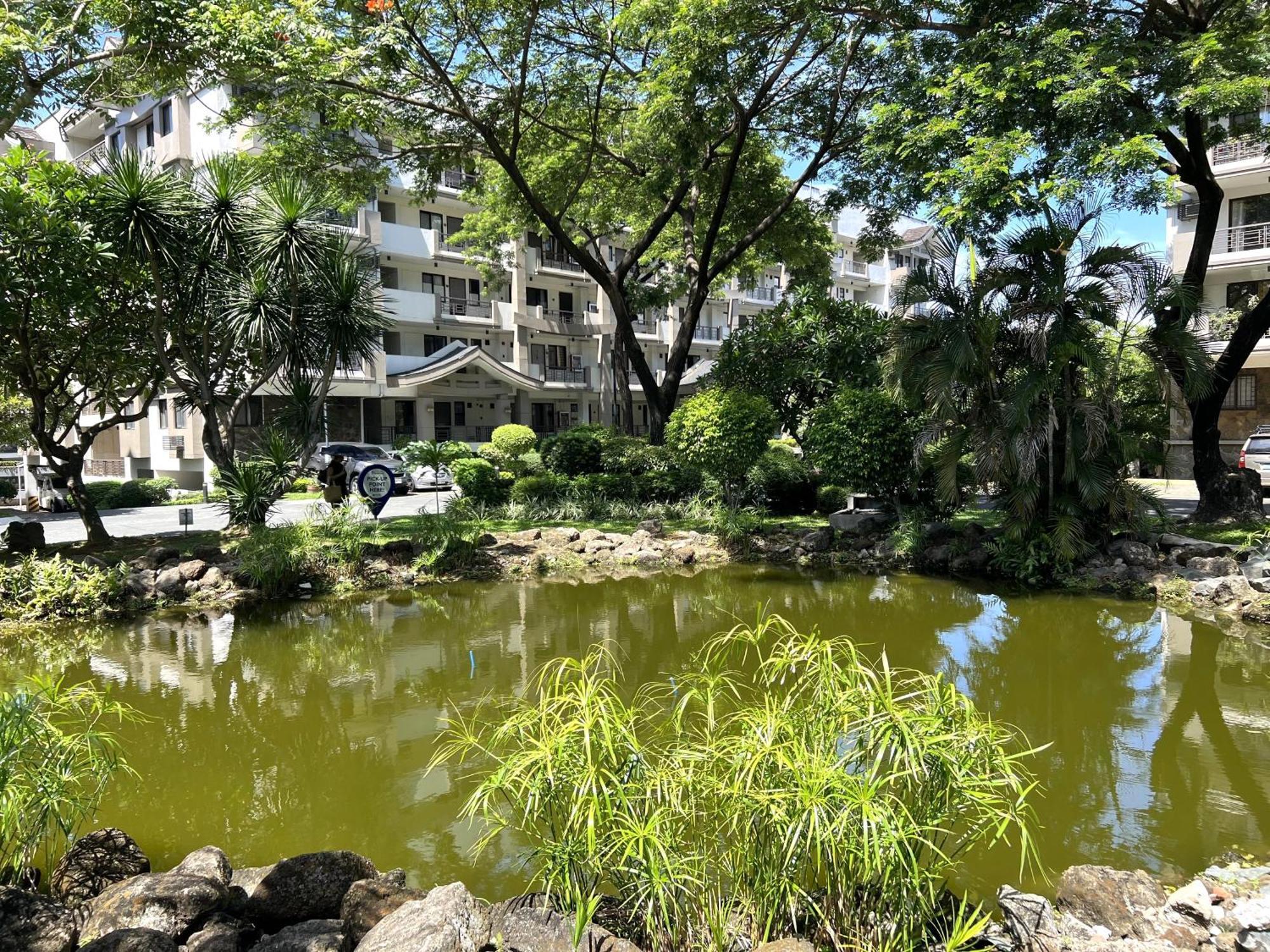 Stunning 2Br Apt, 65 Sq M Netflix At Rosewood Pointe Residences Near Bgc Manila Exterior foto